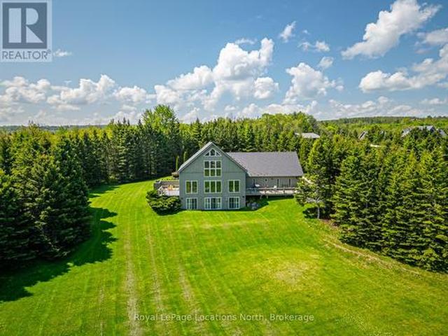 9197 County 91 Road, Clearview, ON, L0M 1H0 Luxury House for sale | Listing ID S12947 | Royal LePage Carriage Trade Luxury Properties