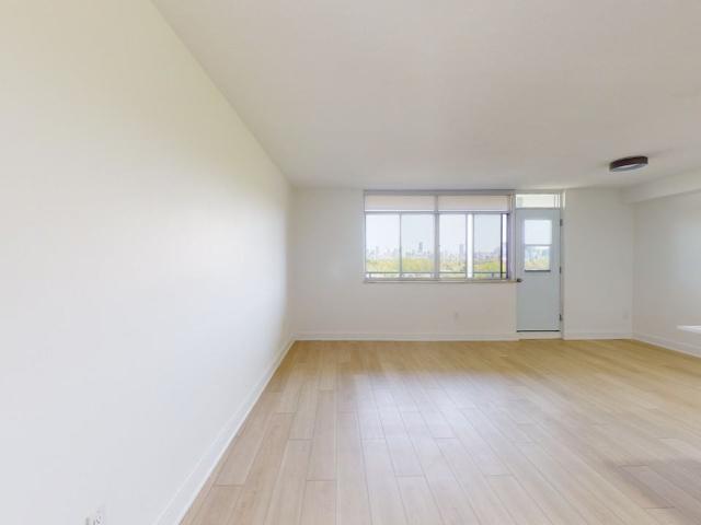 919 Dufferin 2 Bedroom Apartment for Rent at 919 Dufferin St, Toronto, ON M6H 4B3 Wallace Emerson