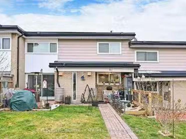 91 925 Bayly Street, Pickering, ON, L1W 1L4 townhouse for.