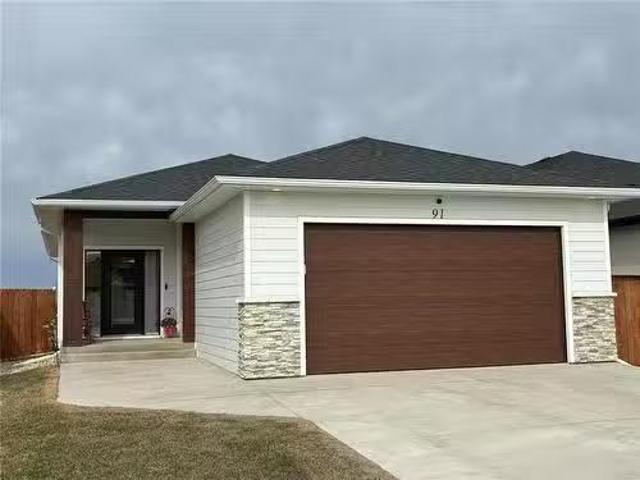 91 Aberdeen Drive, Niverville, MB, R0A 0A1 house for sale L.