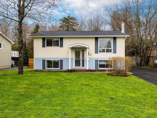91 Cavalier Drive, Lower Sackville, NS, B4C 3K6 house for sale | Listing ID 202610 | Royal LePage