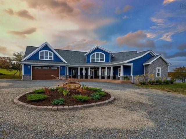 91 Driftwood Court, Garden Lots, NS, B0J 2C0 Luxury House for sale | Listing ID 202600 | Royal LePage Carriage Trade Luxury Properties