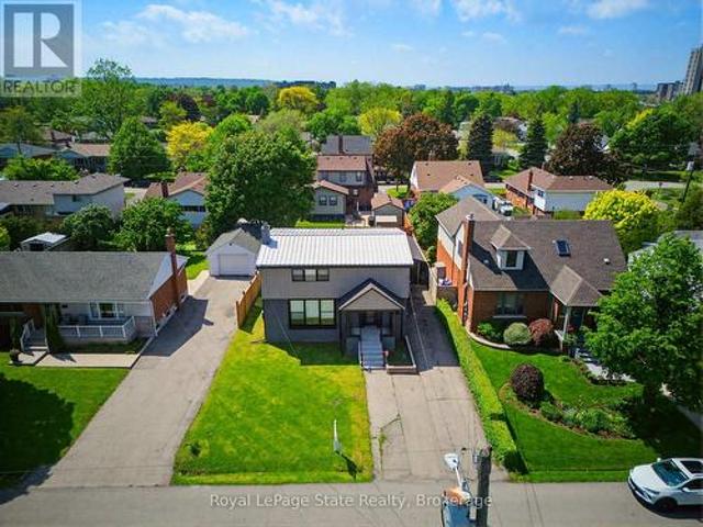 91 First Street N, Hamilton Stoney Creek, ON, L8G 1Y2 house for sale | Listing ID X13182 | Royal LePage
