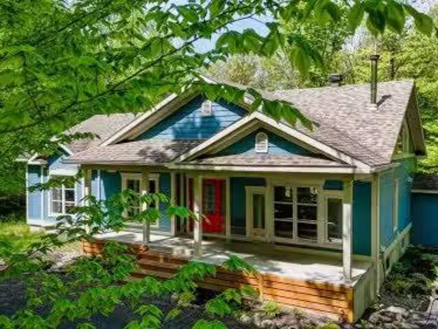 91 Rue Meunier, Eastman, QC, J0E 1P0 house for sale Listing.