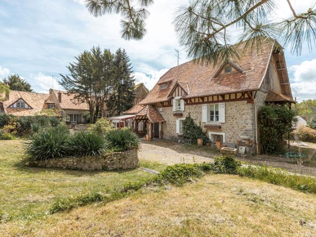 91 Saint Cheron Ancien relais de chasse de 1890 du domaine de Baville Propriété d'exception