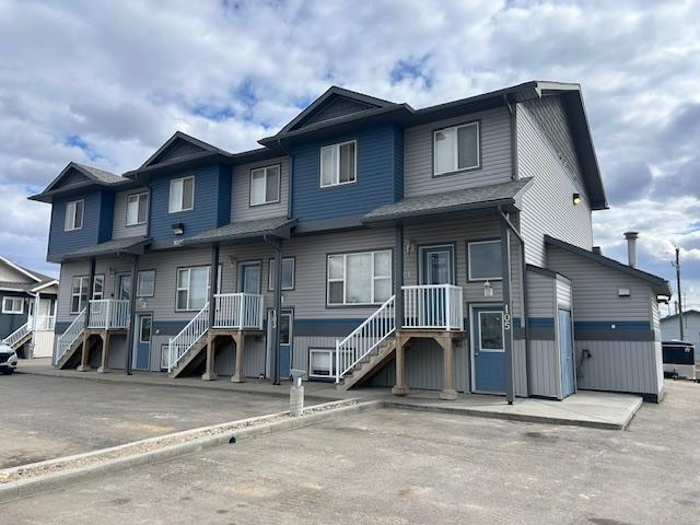 9209 93 Avenue Upper Townhouse Upper townhouse 2 Bedroom [object Promise] for Rent