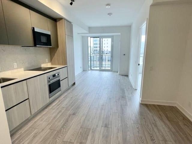 920 108 Peter Street, Toronto | Leased, C12774 | Condos. Ca