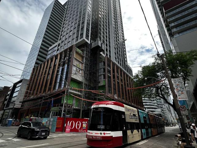 922 400 King Street W, Toronto | Leased, C13580 | Condos. Ca