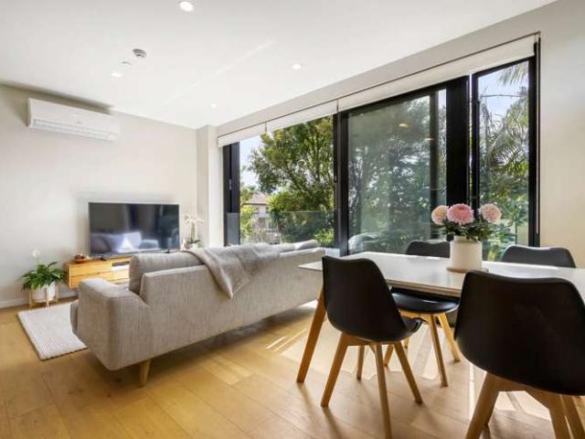 9/236 Kepa Road, Mission Bay, Auckland City