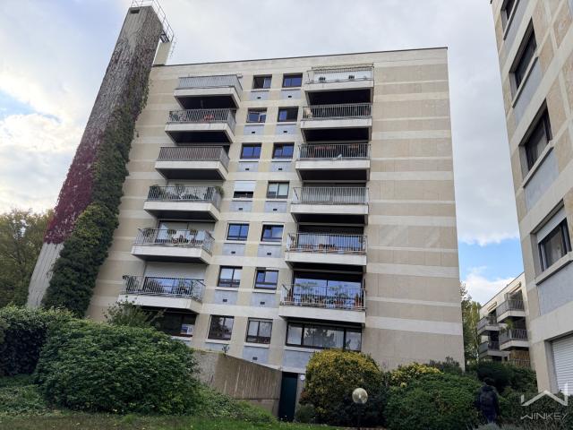 92380 GARCHES Appartement familiale de 4pc avec vue panoramique