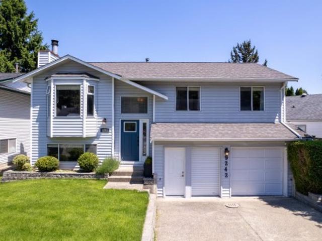 9242 A Crescent, Langley, BC, V1M 1T5 house for sale | Listing ID R3149 | Royal LePage