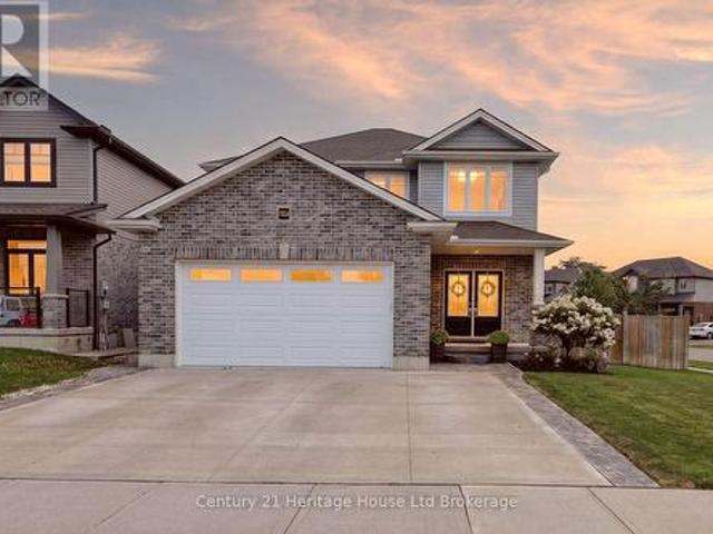 924 Springbank Avenue N, Woodstock North, ON, N4T 0G1 house for sale | Listing ID X13574 | Royal LePage