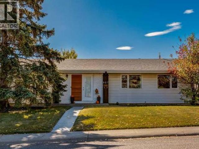 927 124 Avenue Sw, Calgary, AB, T2W 1T2 house for sale | Listing ID A2315 | Royal LePage