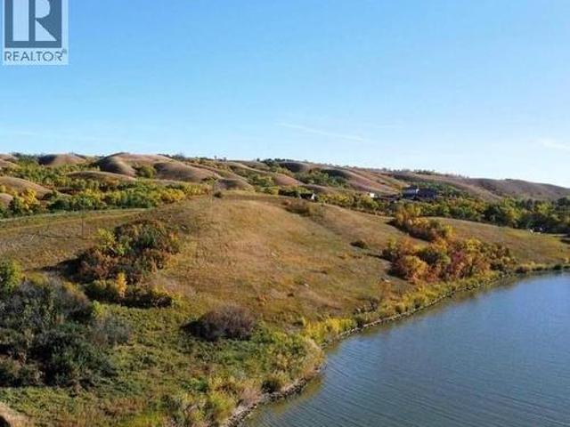 927’ Waterfront, 45 Acres, Pasqua Lake, SK, S0G 1S0 vacant land for sale | Listing ID SK042539 | Royal LePage