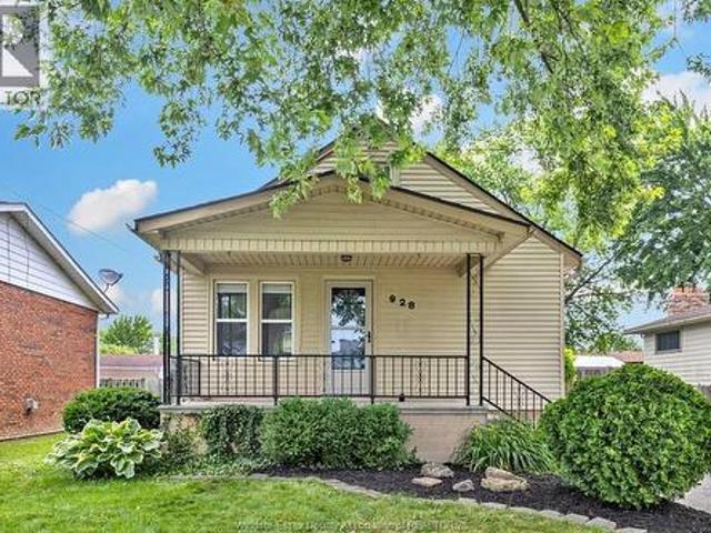 928 Lacasse Boulevard, Tecumseh, ON, N8N 2C5 house for lease | Listing ID 26012 | Royal LePage