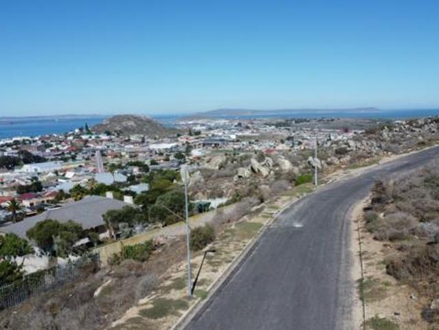 928 m² Land available in Saldanha