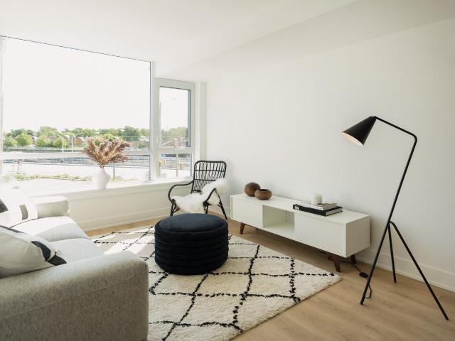 929 Richmond by Brigil 2 Bedroom Apartment for Rent at 929 Richmond Rd, Ottawa, ON K2B 6R1 Woodroffe North