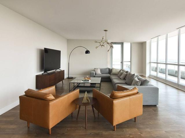929 Richmond by Brigil 3 Bedroom Apartment for Rent at 929 Richmond Rd, Ottawa, ON K2B 6R1 Woodroffe North