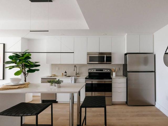 929 Richmond by Brigil 3 Bedroom Apartment for Rent at 929 Richmond Rd, Ottawa, ON K2B 6R1 Woodroffe North
