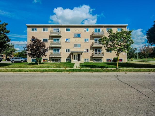 92 106 Borden Street &amp  9 41 Essex Street 1 Bedroom [object Promise] for Rent