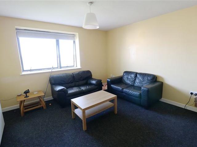 92 The Gateway Student Village, Block F, Ballymun, Dublin 9 PropertyTeam Lappin Estates 4899 MyHome. Ie Residential