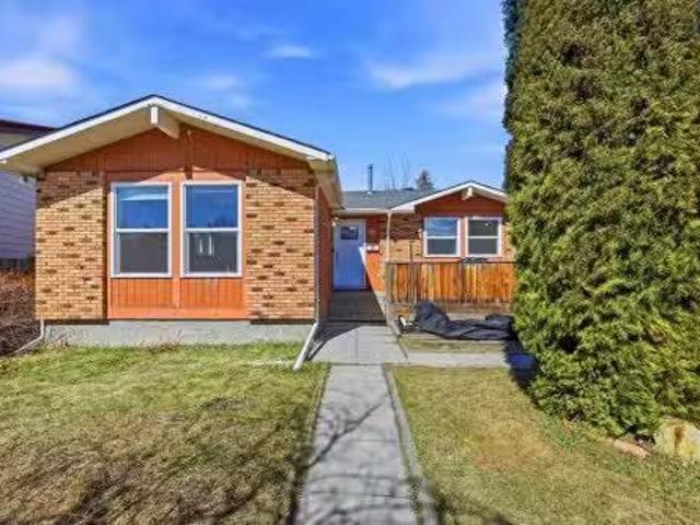 92 Whitlock Close Ne, Calgary, AB, T1Y 4X3 house for sale L.
