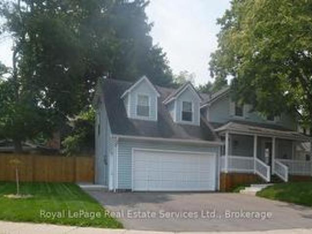 92 Adam Street, Cambridge, ON, N3C 2K6 house for sale | Listing ID X12206 | Royal LePage