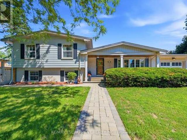 92 Auchmar Road, Hamilton, ON, L9C 1C5 house for sale | Listing ID X13568 | Royal LePage