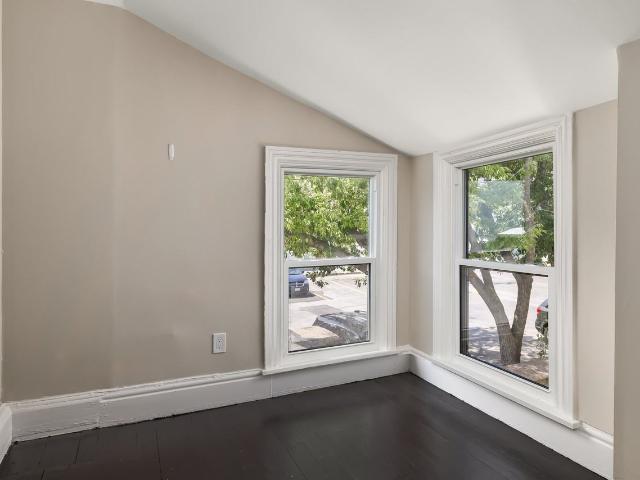 92 Barrack Street 2 Bedroom Apartment for Rent at 92 Barrack St, Kingston, ON K7K 1G1 Downtown Kingston