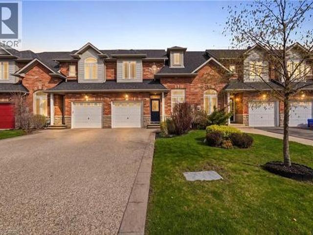 92 Benziger Lane, Stoney Creek, ON, L8E 6G5 house for sale | Listing ID 40844 | Royal LePage