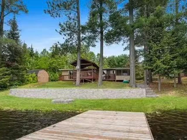 92 Ch. Du Lac De La Ferme, Otter Lake, QC, J0X 2P0 house for.