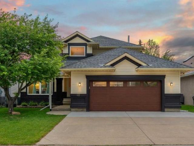 92 Douglas Woods Grove Se, Calgary, AB, T2Z 2H7 house for sale | Listing ID A2320 | Royal LePage