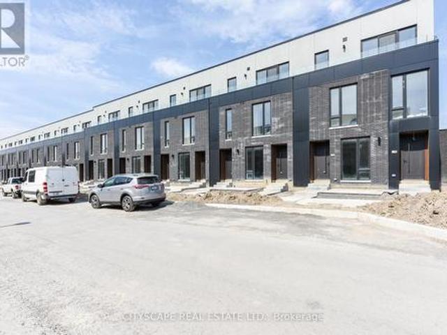 92 Everett Common, St. Catharines, ON, L2P 0H1 townhouse for lease | Listing ID X13459 | Royal LePage