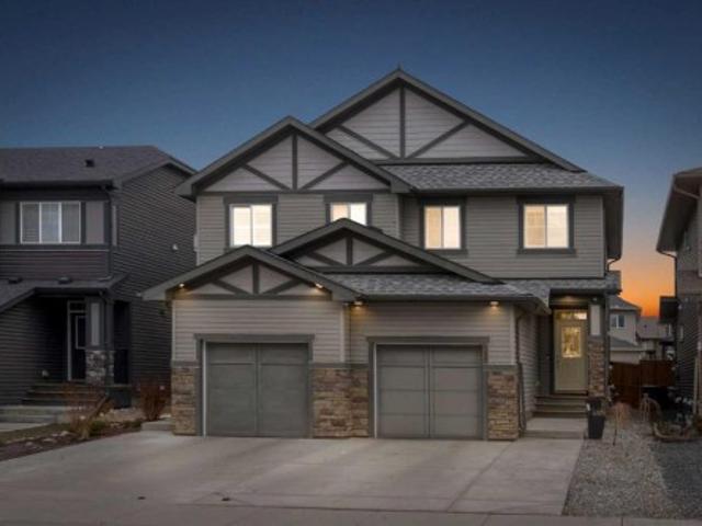 92 Legacy Glen Street Se, Calgary, AB, T2X 3Y7 house for sale | Listing ID A2330 | Royal LePage