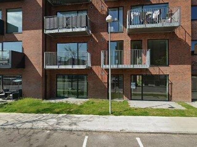 92 m2 lejlighed til leje i Brøndby