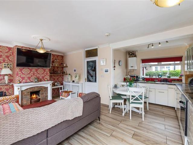 92 Marigold Grove, Dublin 17 Sherry FitzGerald Sutton 4927 MyHome. Ie Residential