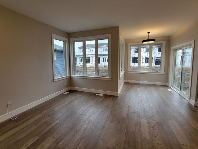 92 Potter Dr, Odessa, ON K0H 2H0