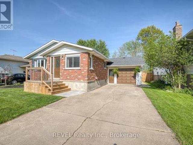 92 Royal Oak Drive, Welland N. Welland, ON, L3C 5V9 house for sale | Listing ID X13155 | Royal LePage