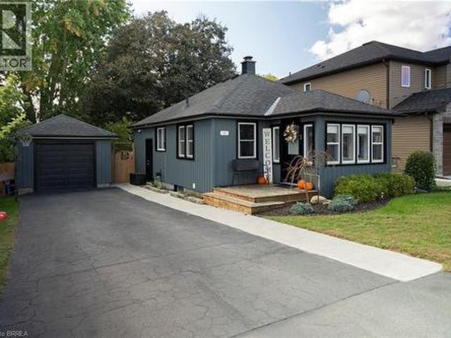 92 Sovereign Street W, Waterford, ON, N0E 1Y0 house for sale | Listing ID 40849 | Royal LePage