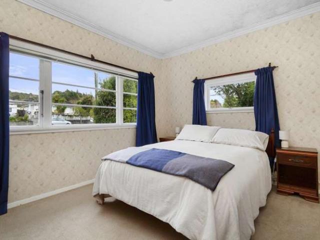 92 Stokes Valley Road, Stokes Valley, Lower Hutt City