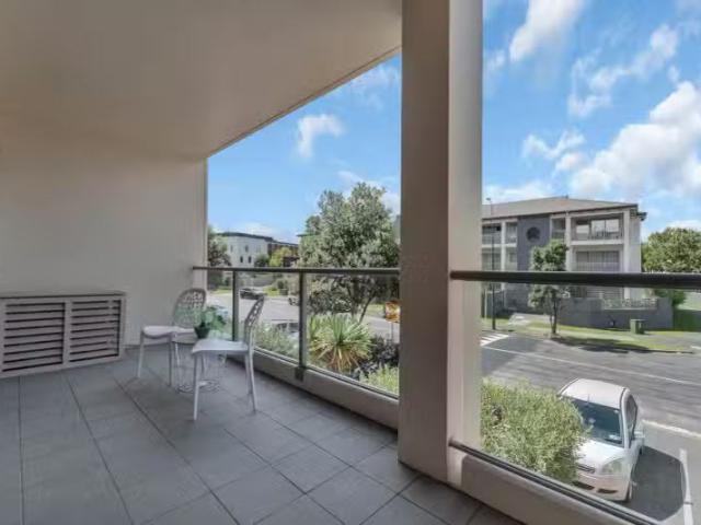 92B Michael Jones Drive, Flat Bush, Manukau City