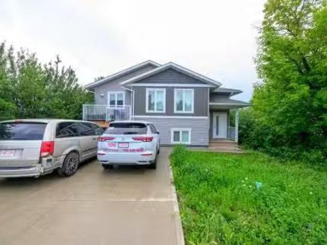 9303 107 Avenue, Grande Prairie, AB, T8V 1K5 investment for.