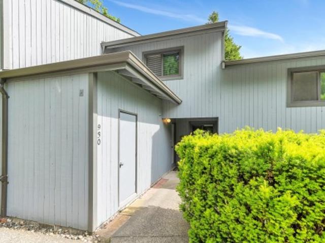 930 Blackstock Road, Port Moody, BC, V3H 3S1 townhouse for sale | Listing ID R3009 | Royal LePage