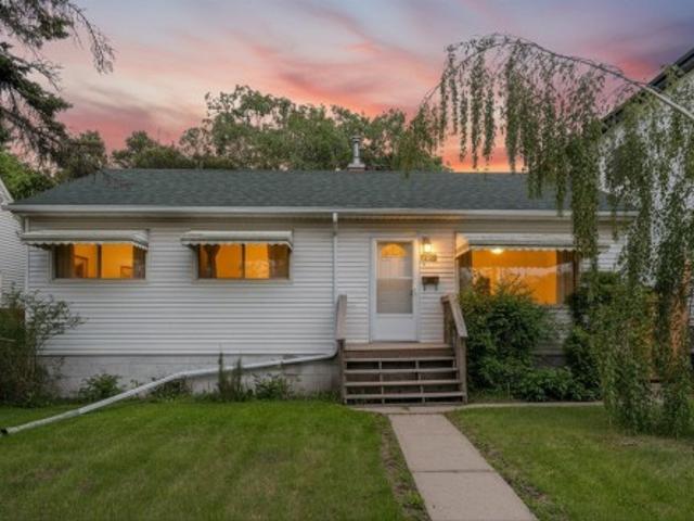 9315 86 Street, Edmonton, AB, T6C 3E6 house for sale | Listing ID E4495 | Royal LePage