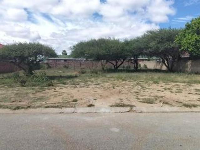 931 m² Land available in Bendor