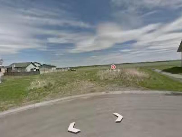 9331 94 Street, Wembley, AB, T0H 3S0 vacant land for sale L.