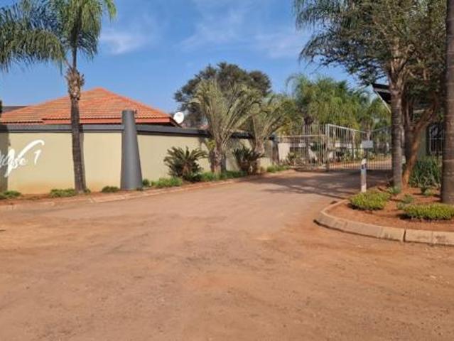 935 m² Land available in Bela Warmbaths