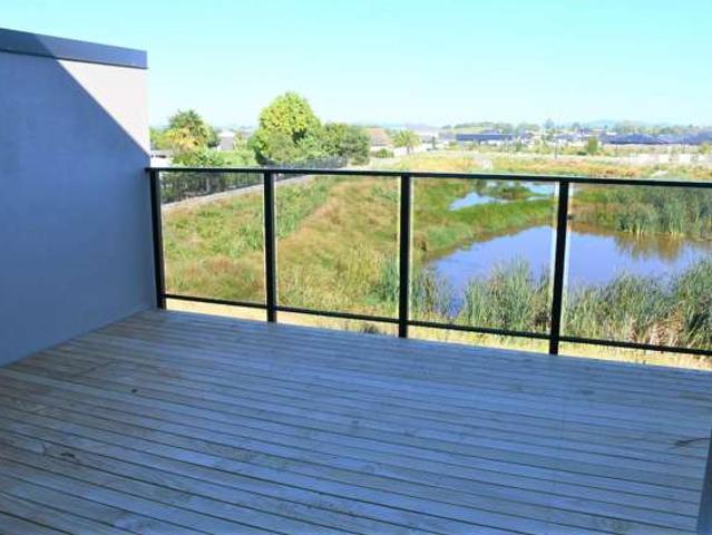 9/37 North Ridge Drive, 2612, Hamilton City
