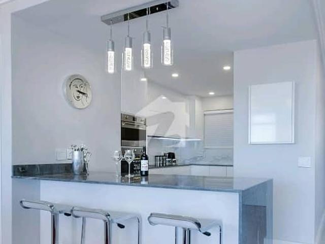 937 Square Feet Flat In Bahria Town Of Lahore Is Available For sale