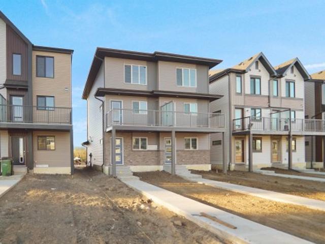 938 19 Avenue, Edmonton, AB, T6T 1J1 house for sale | Listing ID E4479 | Royal LePage